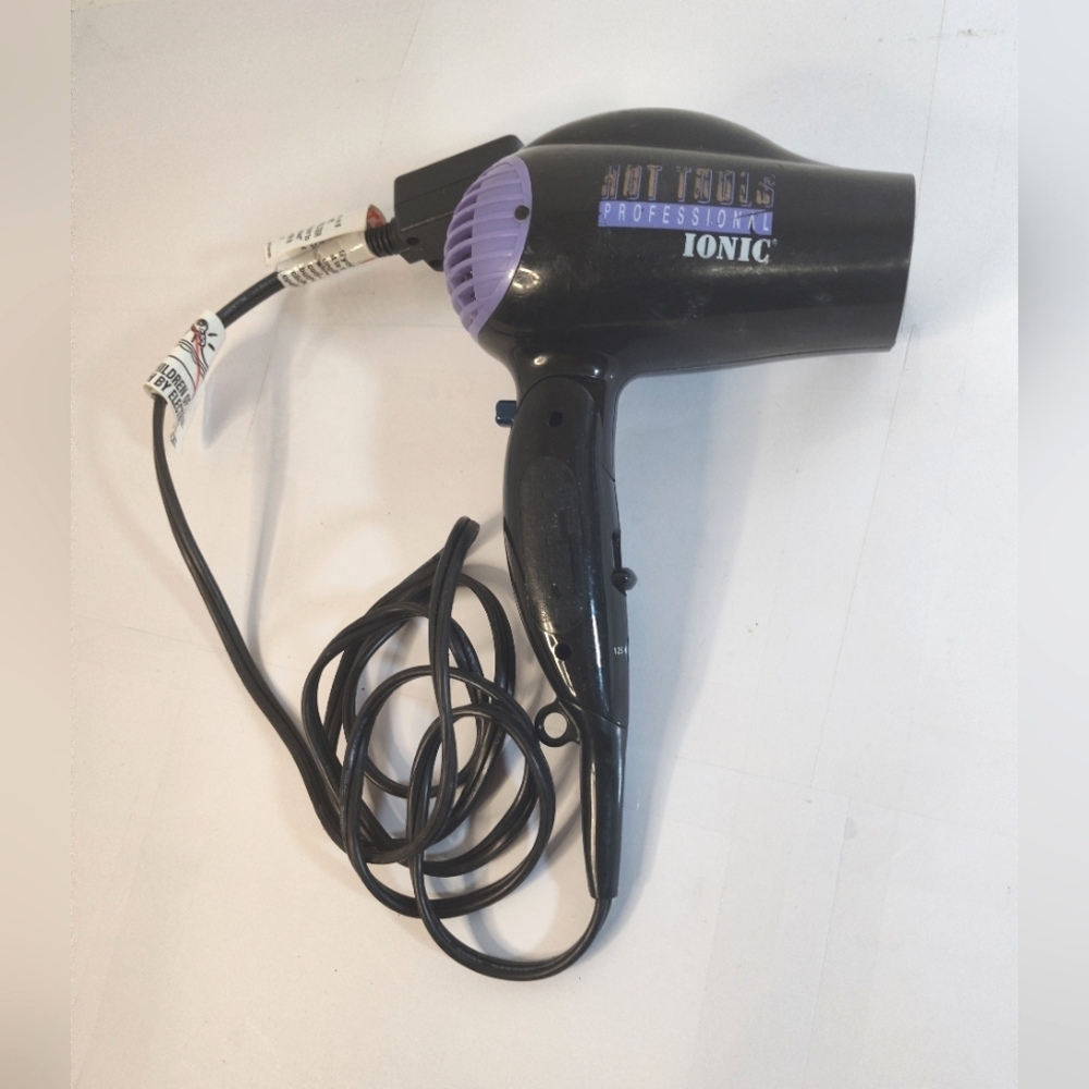 Hot Tools Professional Ionic Hair Dryer - Black and Purple